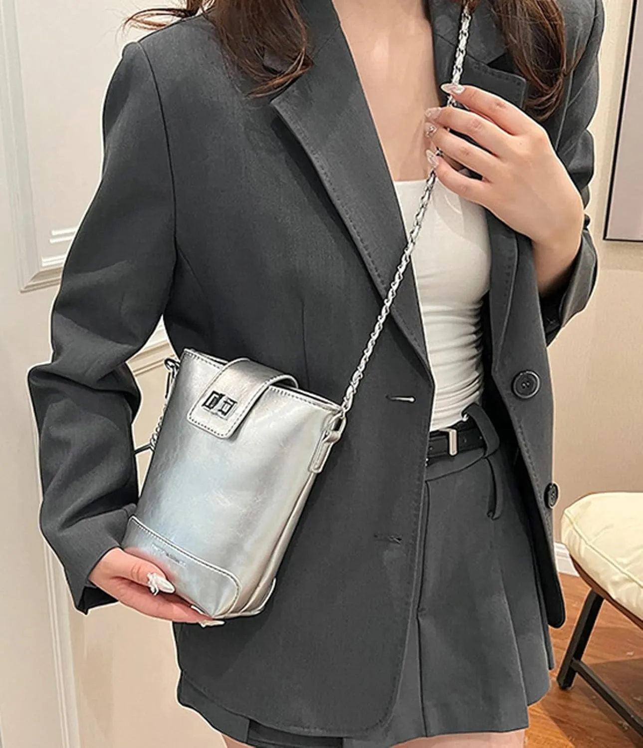 2025 Summer Straw Woven Chain Crossbody Bucket Bag PU Tote Shoulder Handbag Travel Daily Use