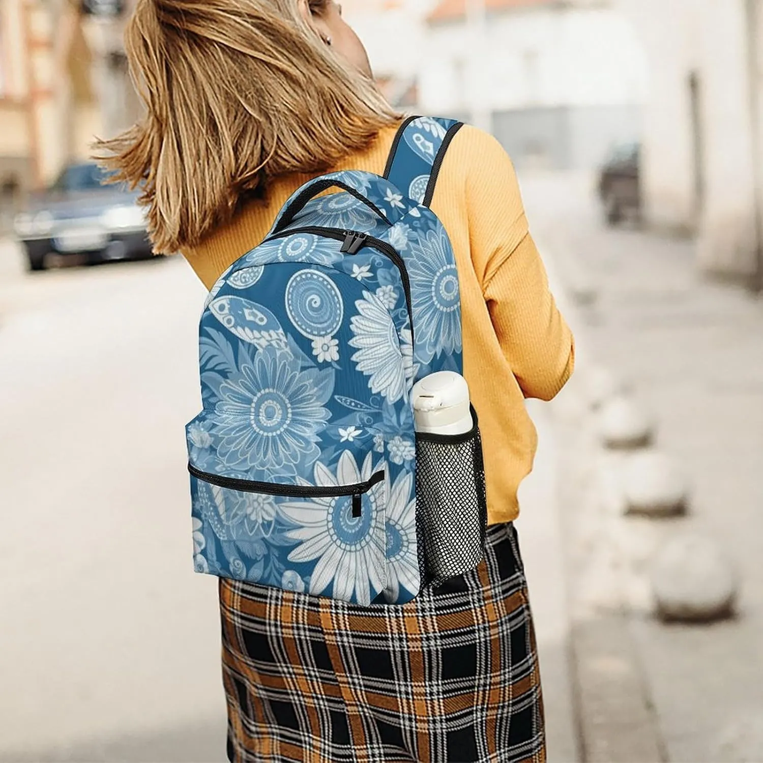 Backpack for Women Men Travel Blue Flower Pattern Daypack Lightweight Laptop Bag Carry On Backpacks for Work