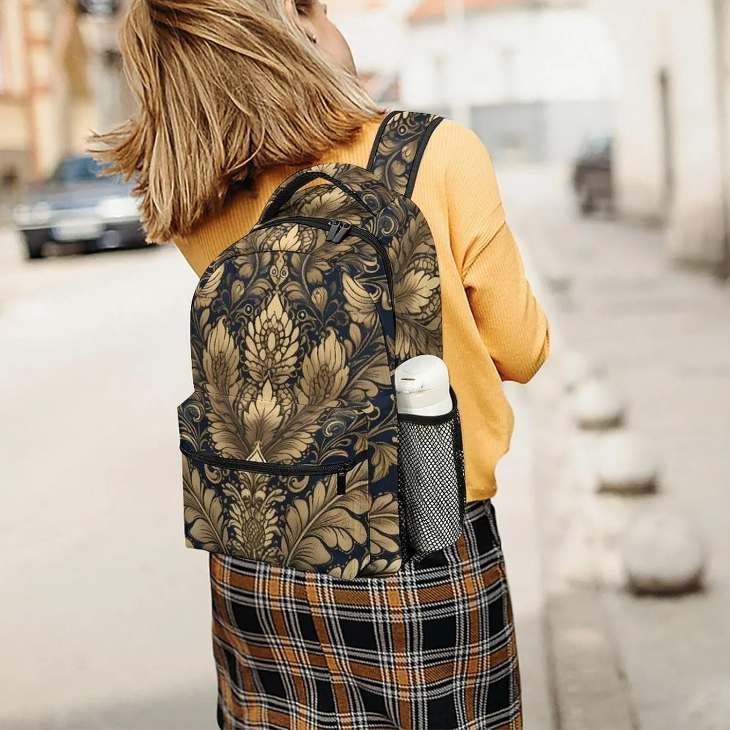 Backpack for Women Men Travel Golden Vine Pattern Daypack Lightweight Laptop Bag Carry On Backpacks for Work