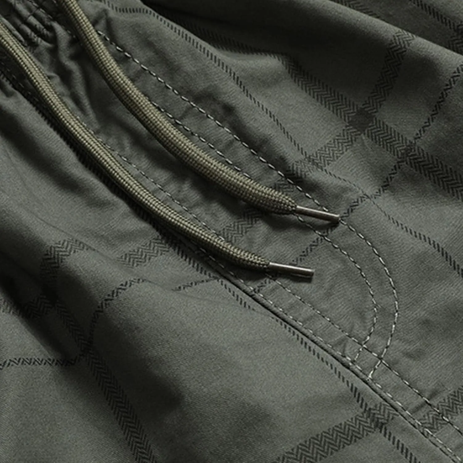 Cargo Shorts for Men Trendy Plaid Print Outdoor Shorts Multiple Pockets Work Shorts Lightweight Elastic Waist Shorts