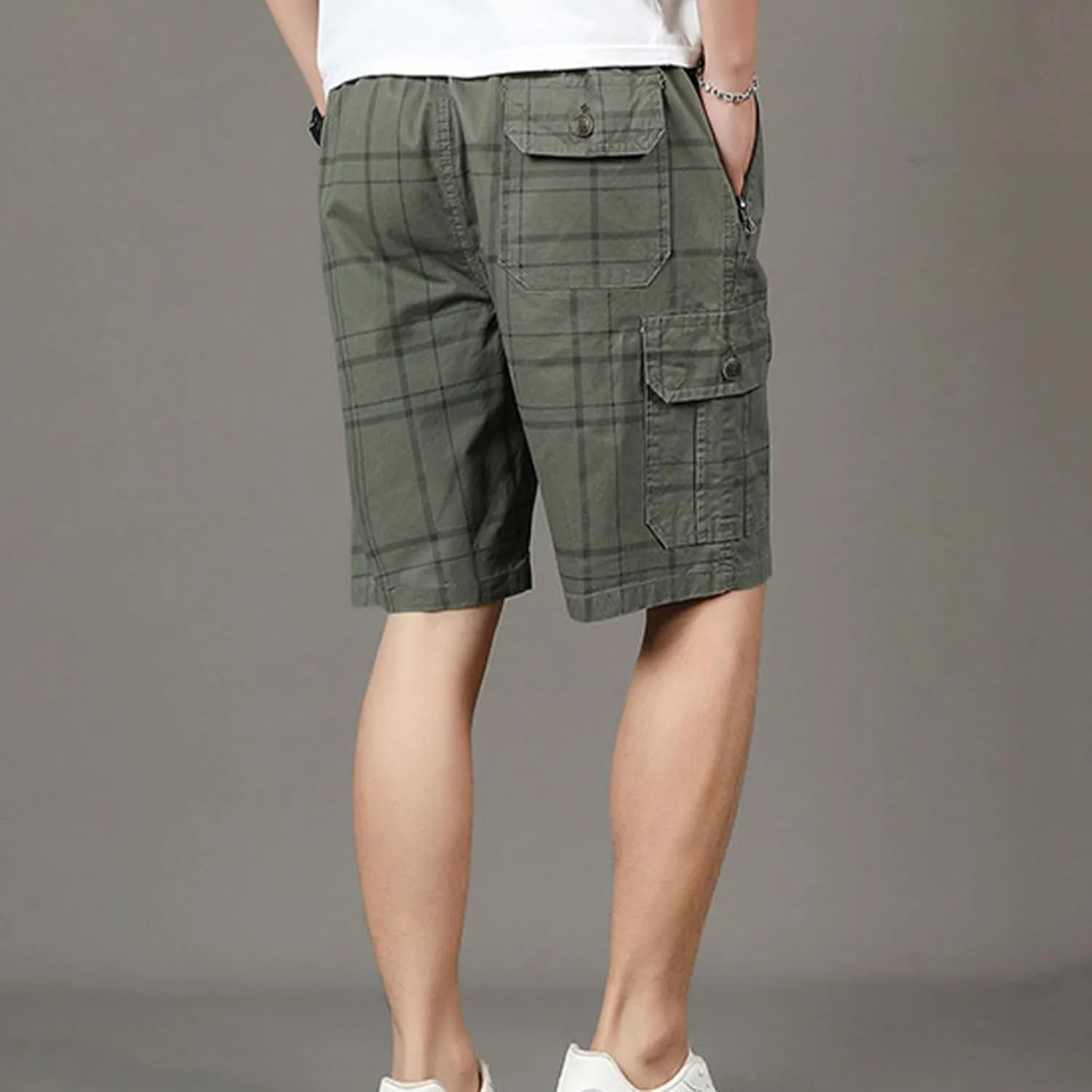 Cargo Shorts for Men Trendy Plaid Print Outdoor Shorts Multiple Pockets Work Shorts Lightweight Elastic Waist Shorts