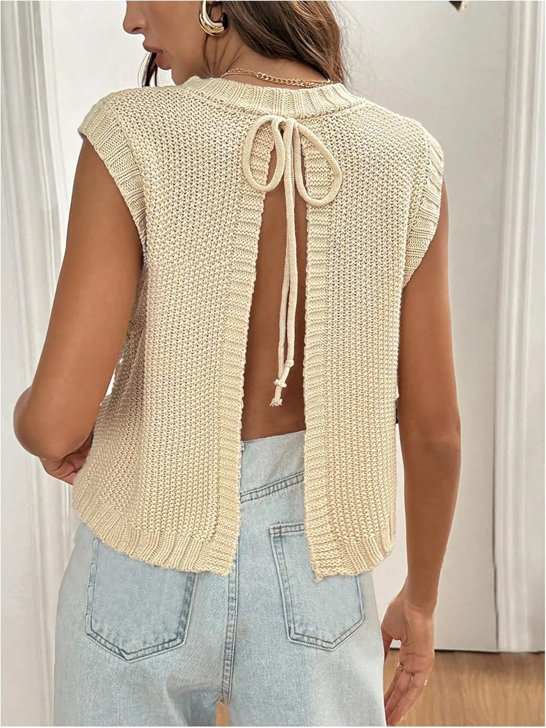 GORGLITTER Women's Cropped Backless Crochet Vest Open Back Tie Sweater Tank Tops