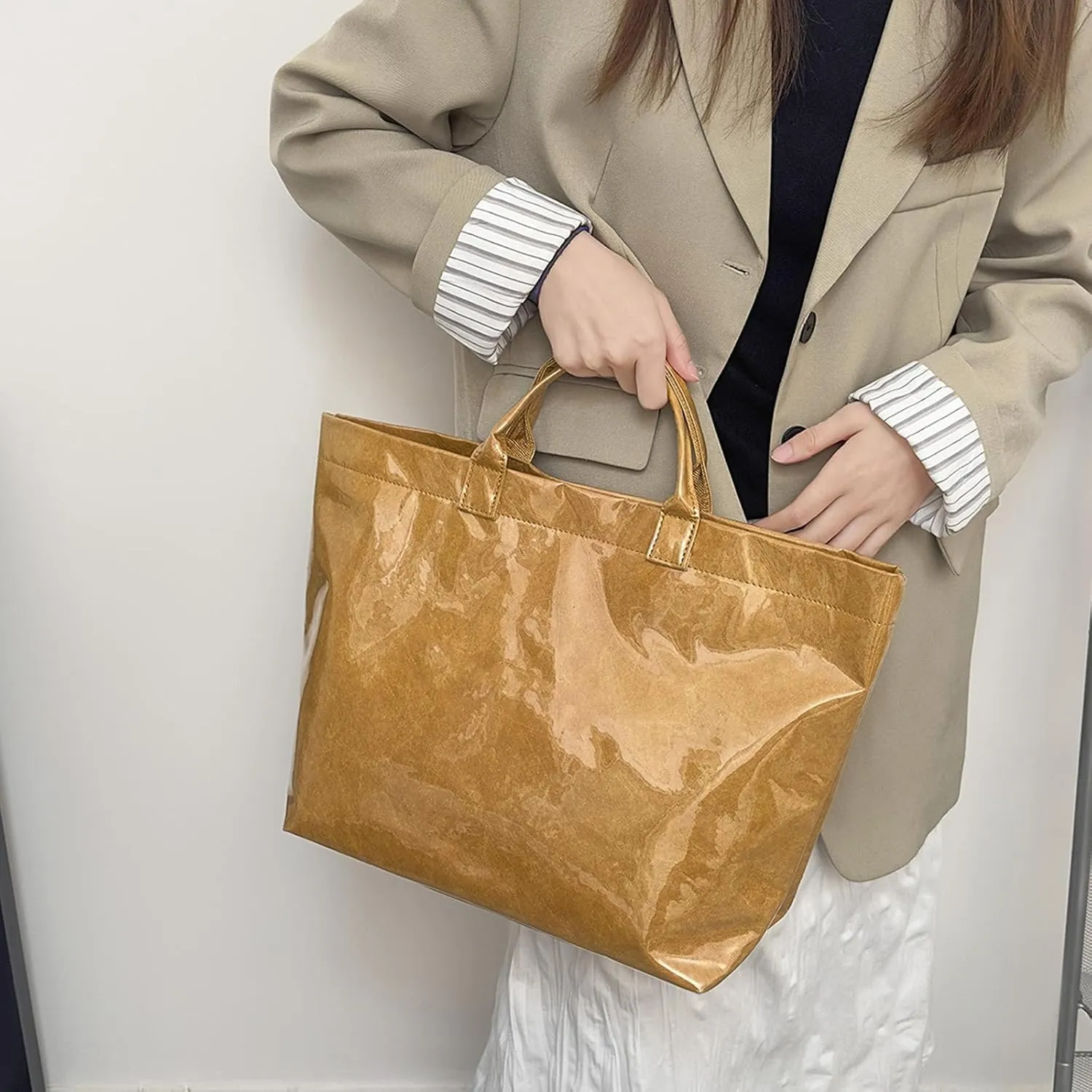 Large Capacity PVC Top Handle Bag for Women with Stylish Letter Print Handbag Kraft Paper Bag for Office and Daily Use