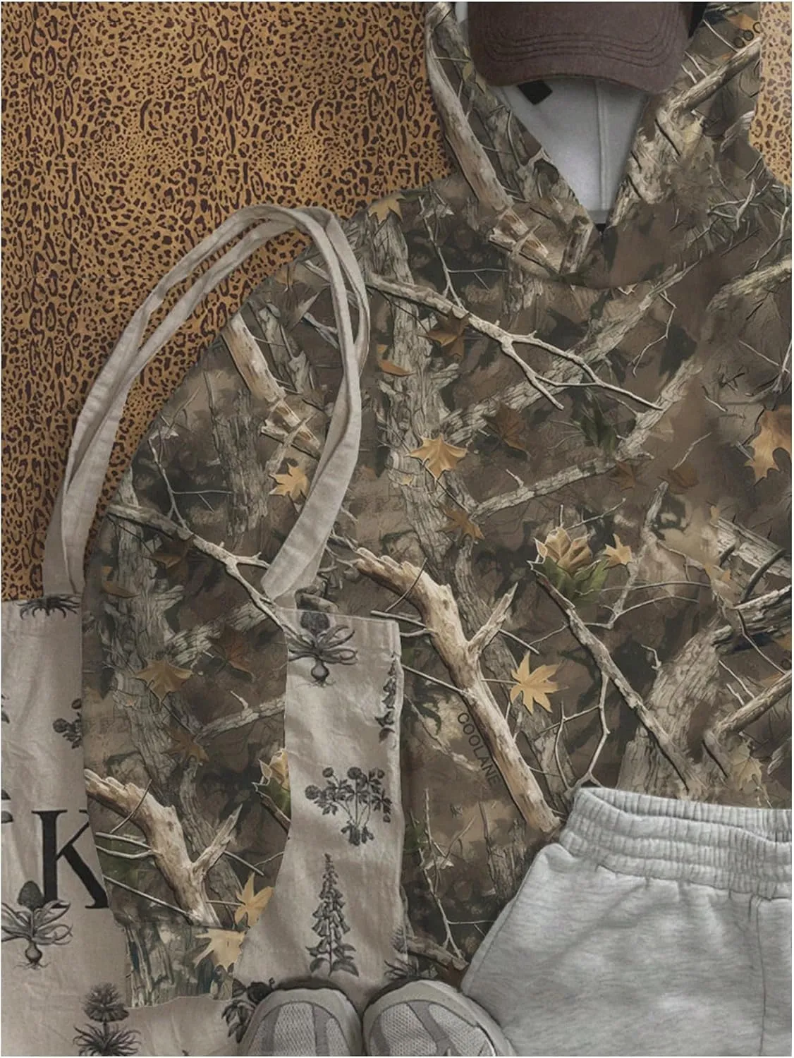 SOLY HUX Women's Camo Hoodie Long Sleeve Maple Leaf Print Hooded Sweatshirt Pullover Tops