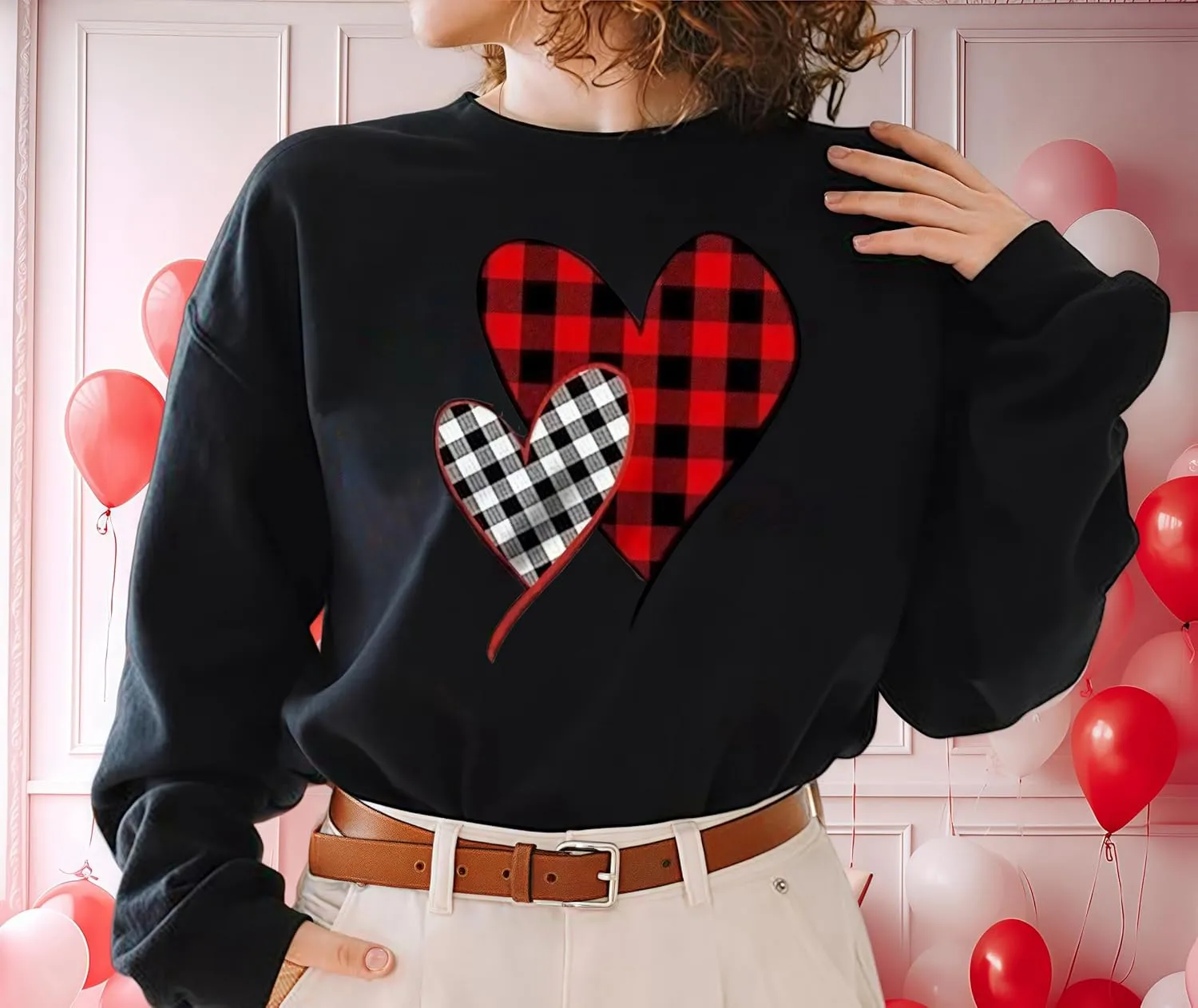 Valentine's Day Women's Funny Love Heart Graphic Shirt - Casual Long Sleeve Pullover Top