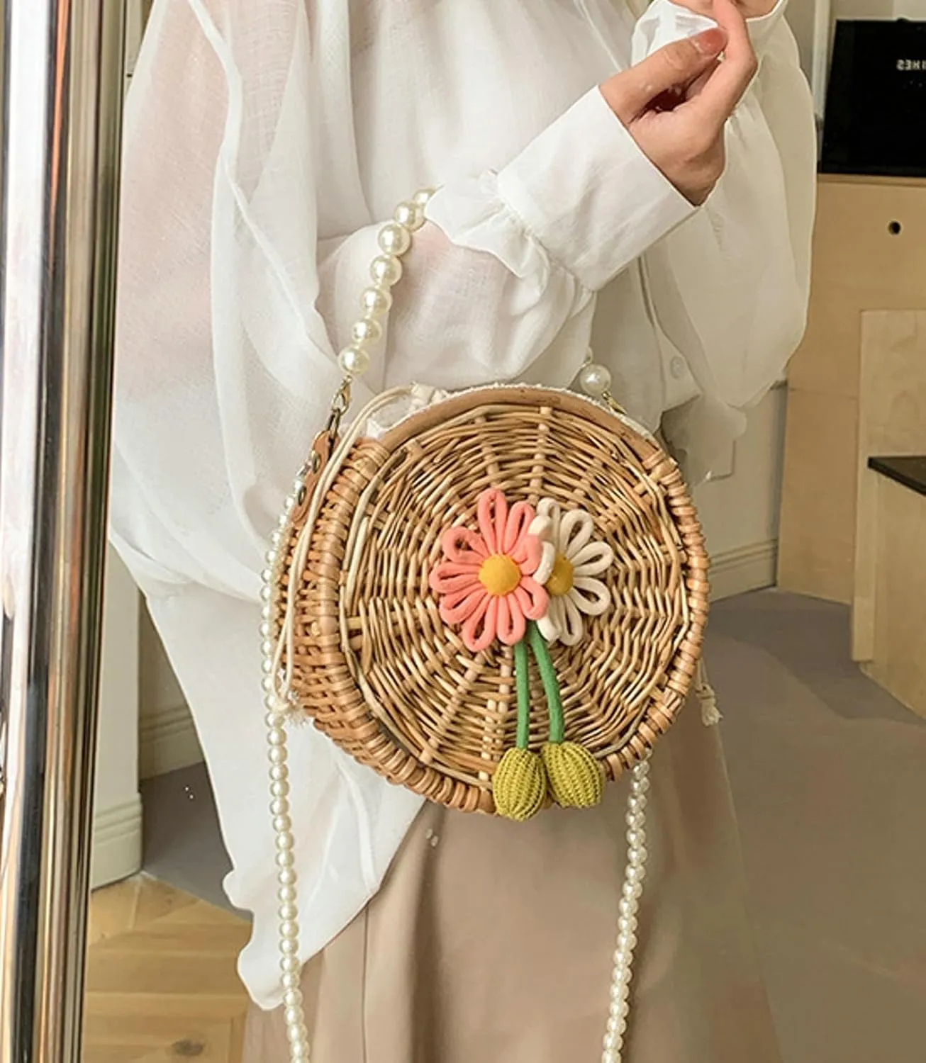 Vintage Handwoven Pearl Crossbody Straw Bag Round Basket Style Handbag Satchel Wristlet Beach Vacation Daily Use